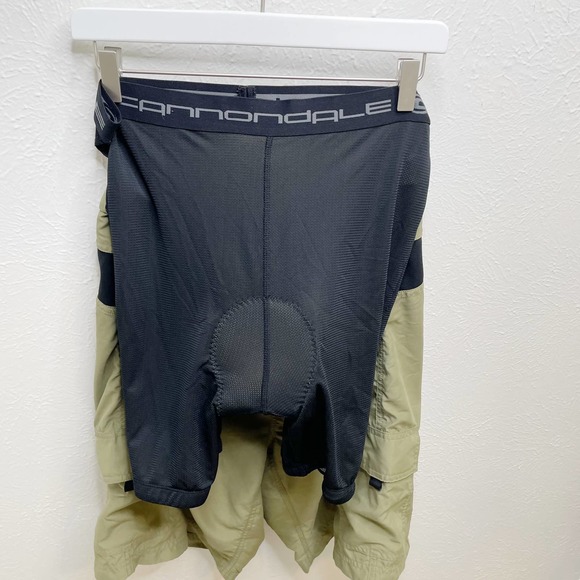 Cannondale Mens XL Army Olive Green Cycling Hybrid Cargo 11" Shorts Padded Seat - Picture 3 of 10